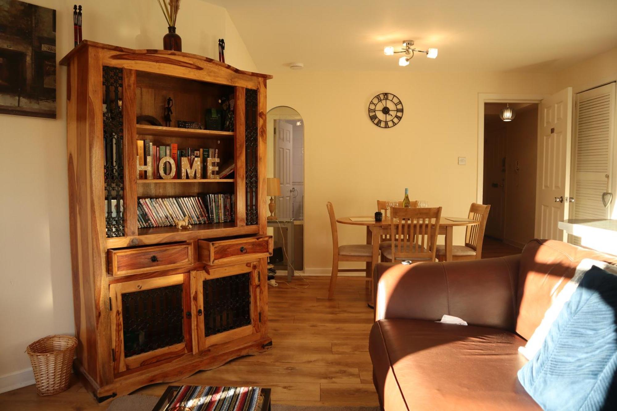 3 Bedrooms Flat In Central Edinburgh Old Town Sleeps 6 Ngoại thất bức ảnh