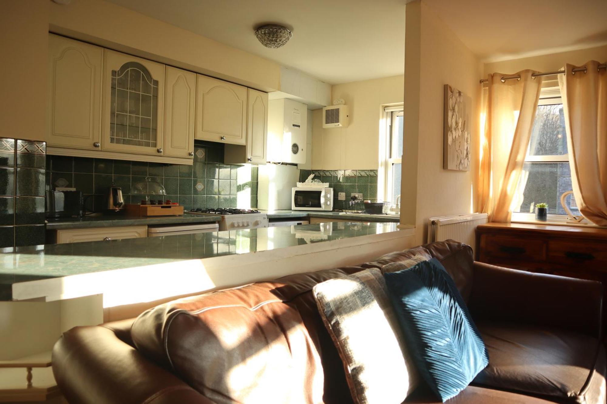 3 Bedrooms Flat In Central Edinburgh Old Town Sleeps 6 Ngoại thất bức ảnh